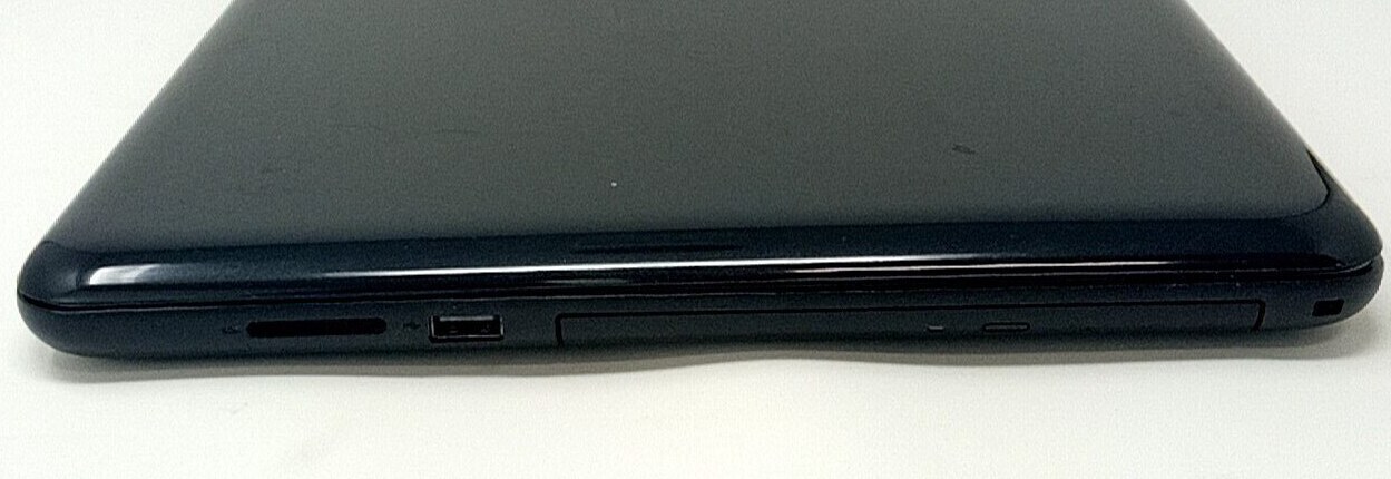 Dell Inspiron 15 5567 15.6in Laptop — Intel Core i7-7500u, 8GB RAM, 256GB SSD 5 Dell Inspiron 15 5567 15.6in Laptop — Intel Core i7-7500u, 8GB RAM, 256GB SSD - Image 5